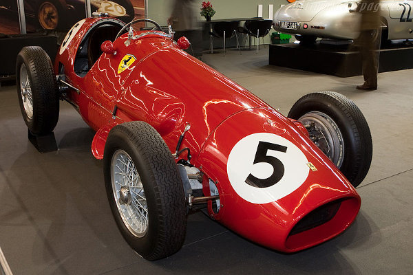 Christian Bale sarà Enzo Ferrari