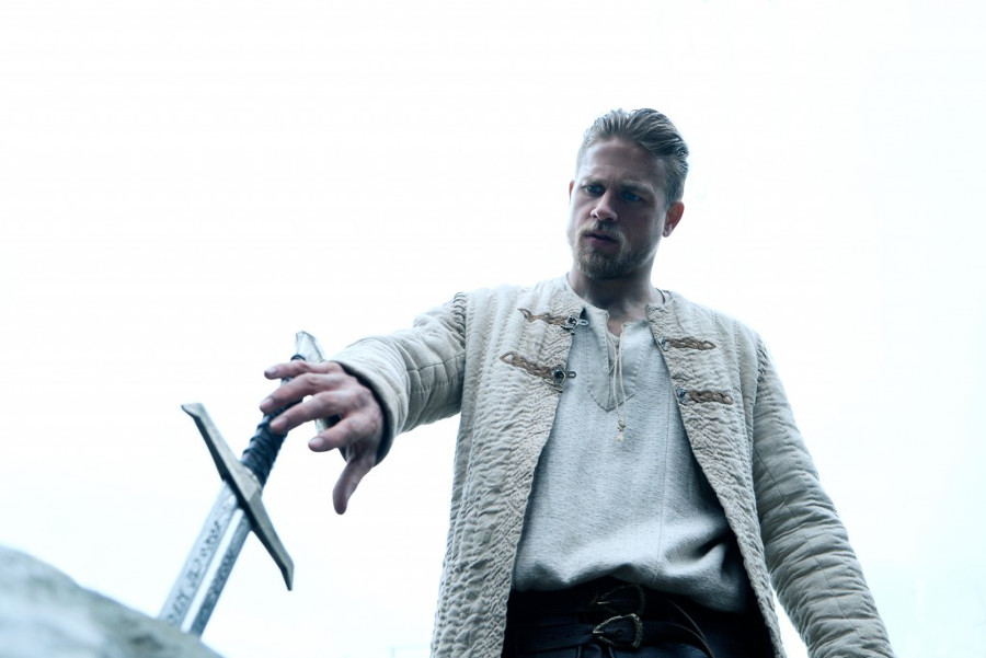 King Arthur: Il Potere della Spada - Ecco il trailer del nuovo film di Guy Ritchie