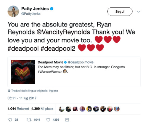 Deadpool si congratula con Wonder Woman