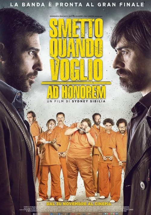 I 10 film di dicembre 1 Smetto Quando Voglio: ad Honorem - Da vedere